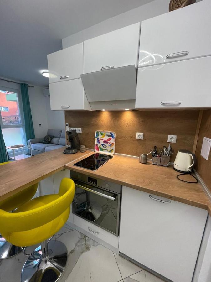 Sun&Moon Apartment Обзор Экстерьер фото