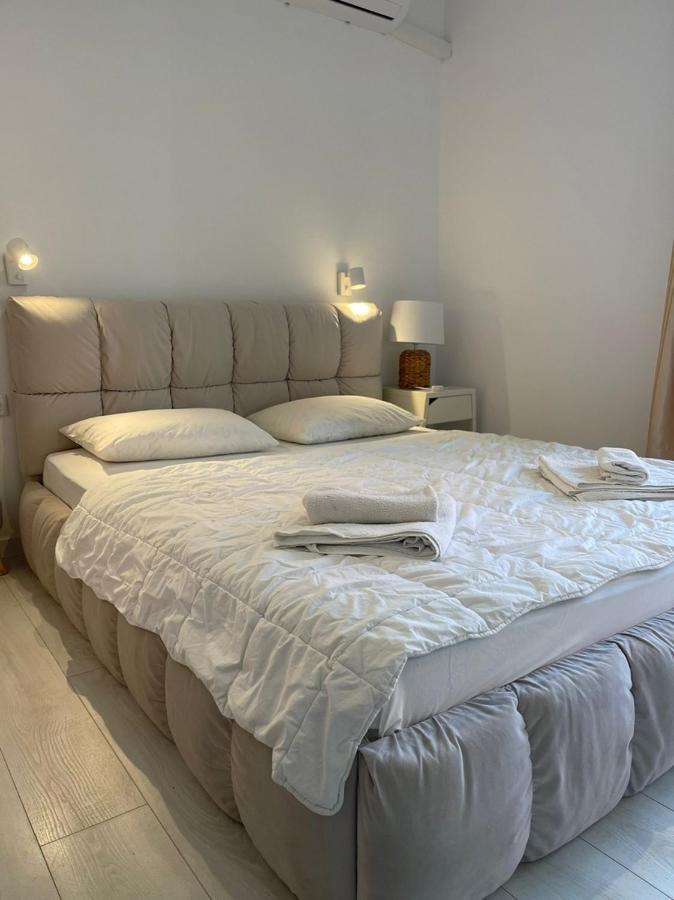 Sun&Moon Apartment Обзор Экстерьер фото